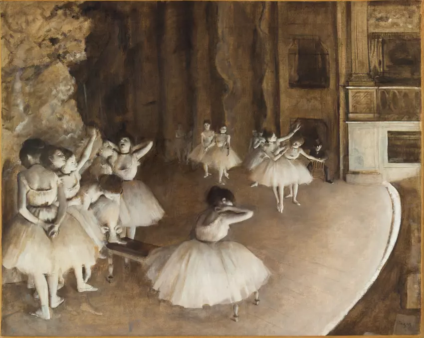 Répétition d'un ballet sur la scène d'Edgar Degas, danseuses en tutu, au musée d'Orsay